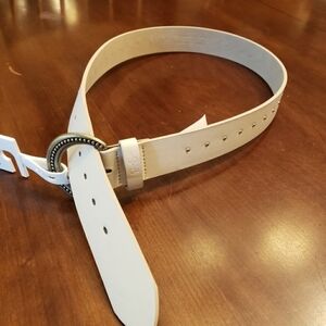 Jessica Simpson Belt Bone NWT M 8-10